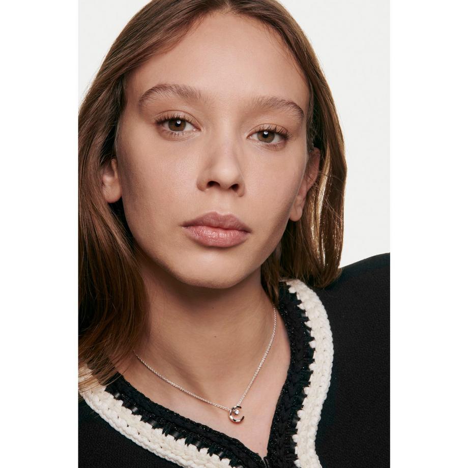 CHANEL LES BEIGES TOUCHE DE TEINT GLEICHT AUS – VERLEIHT LEUCHTKRAFT – SPENDET FEUCHTIGKEIT 