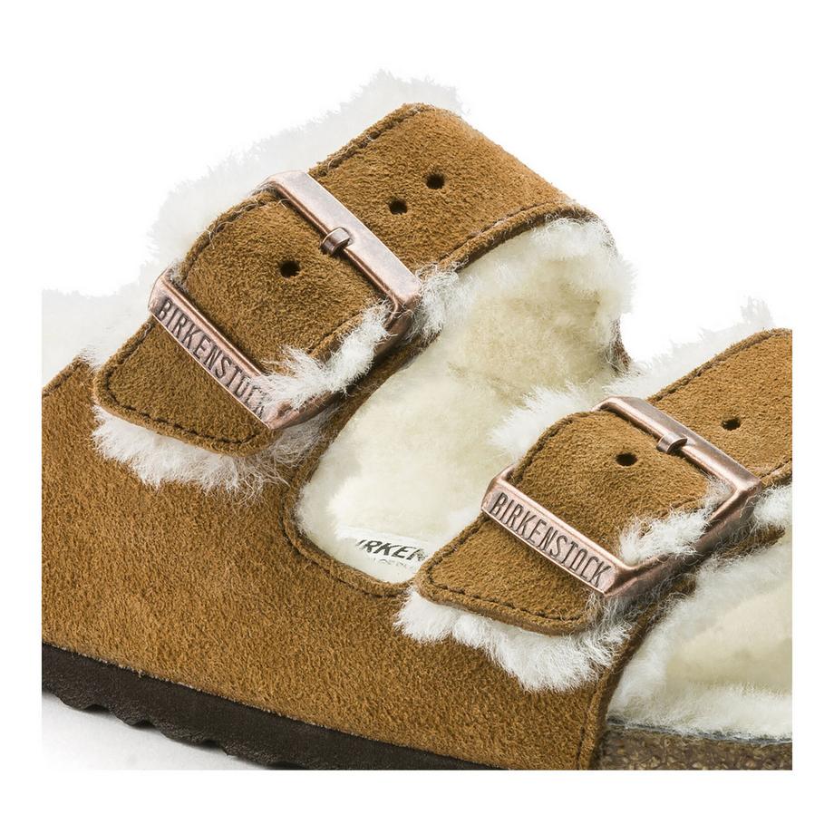 BIRKENSTOCK ARIZONA SHEARLING Sandales, plates 