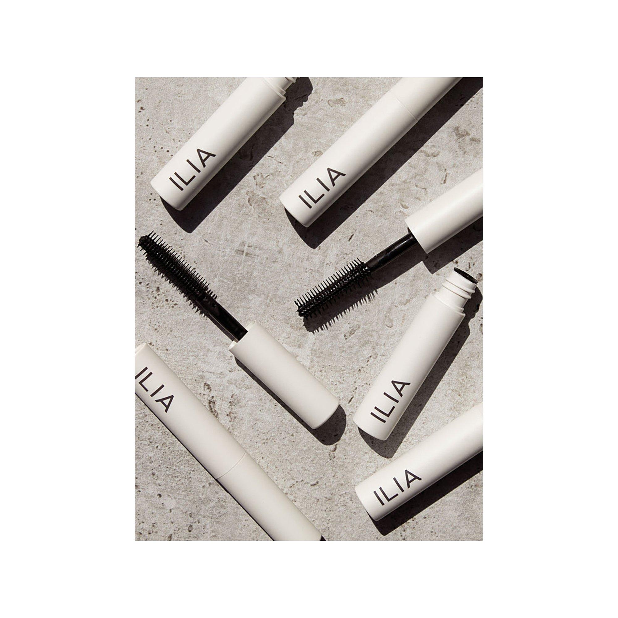 ILIA  Limitless Lash – Mascara Für Optimale Länge 