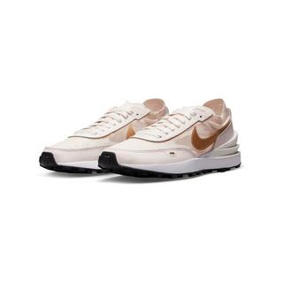 NIKE Wmns Waffle One Sneakers, Low Top 