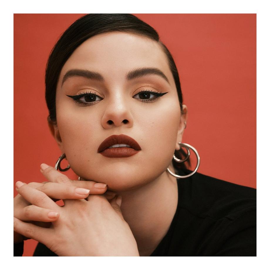 RARE BEAUTY Kind Words Matter Lippenkonturenstift 