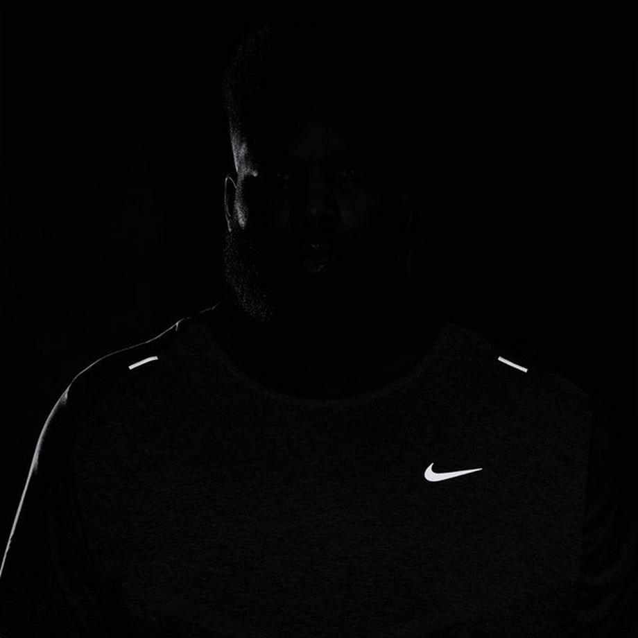 NIKE M NK DF RISE 365 SS T-Shirt 