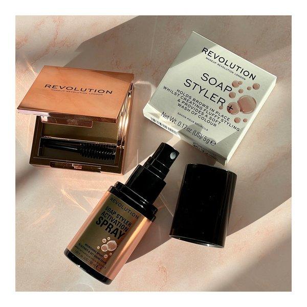 Revolution  Soap Styler Activation Spray 