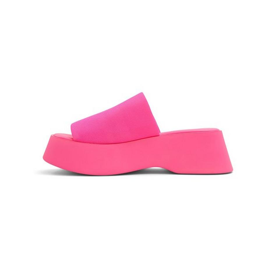 Call it Spring VENISE Mules 