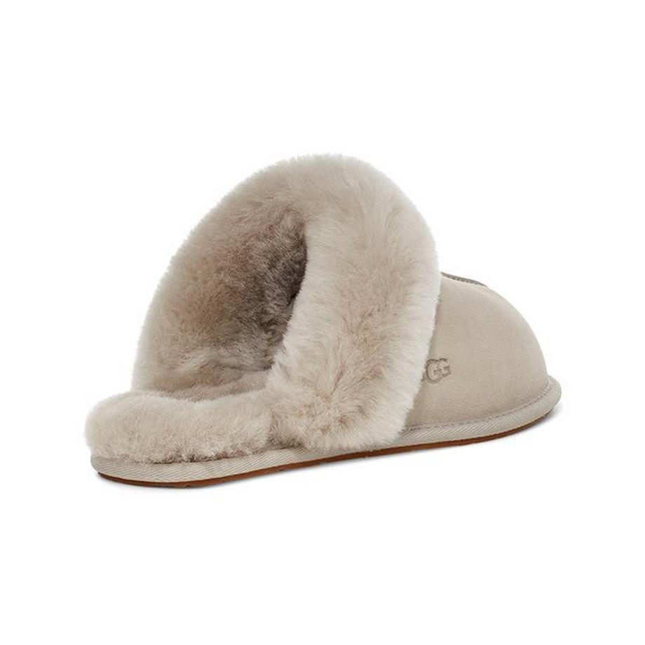 UGG Scufette II Hausschuhe 