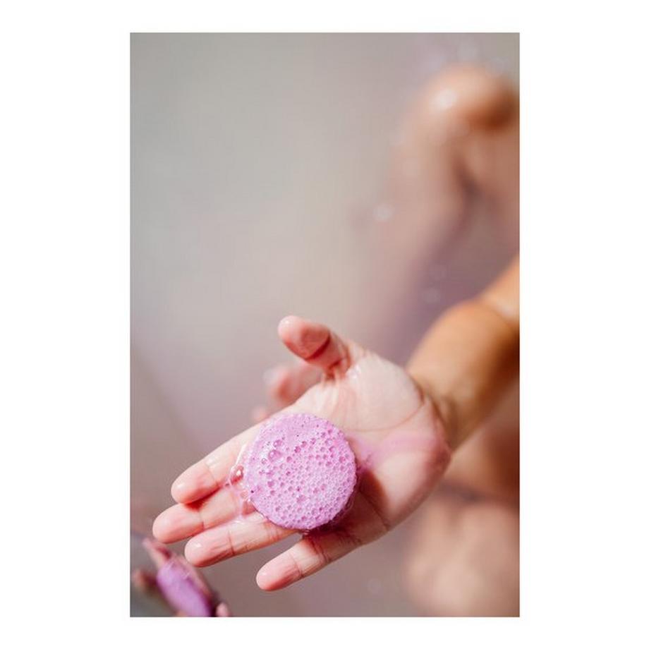 Isabelle Laurier  Sprudeltablette Schwein - Duft: Erdbeere 