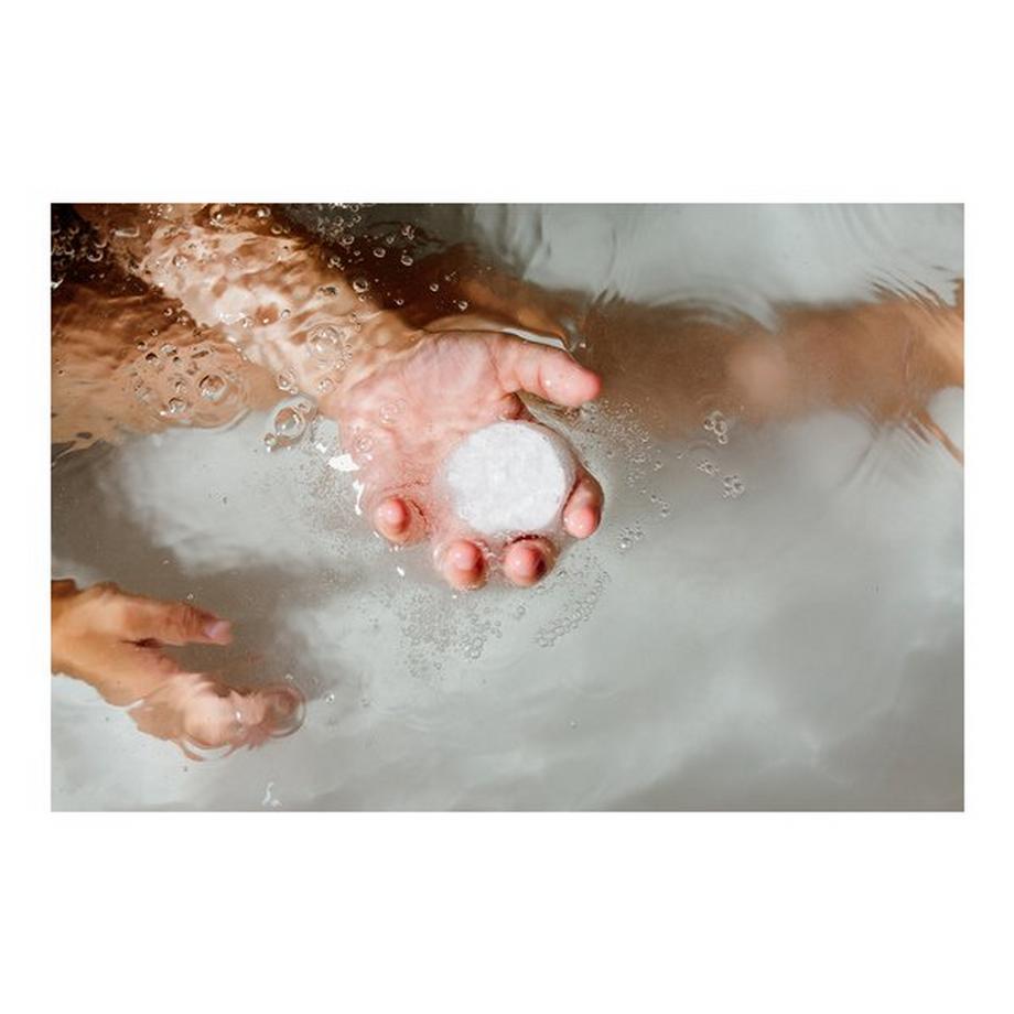 Isabelle Laurier  Sprudeltablette Kuh - Duft: Kokos 