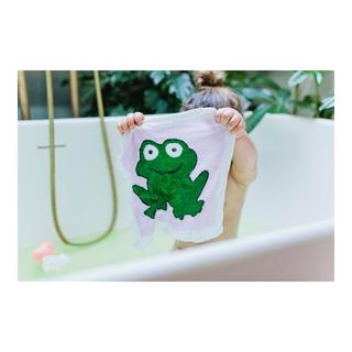 Isabelle Laurier  Serviette Comprimée Grenouille 