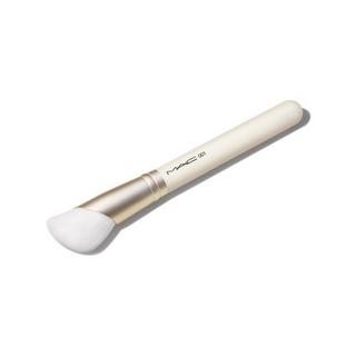 MAC Cosmetics  001 Serum + Moisturizer Brush 