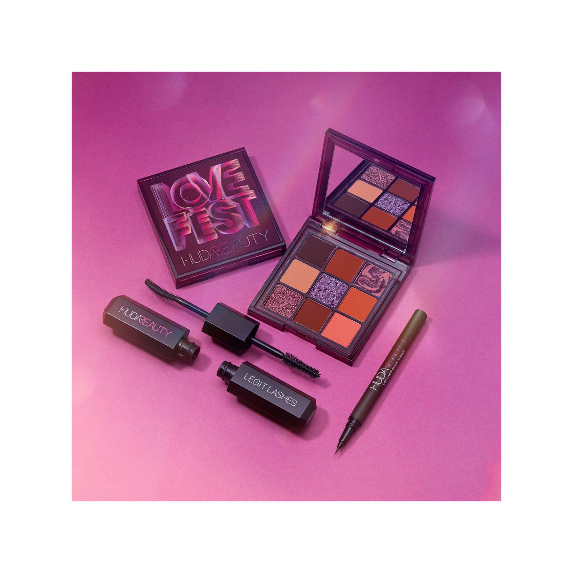 Huda Beauty  Quick ‘N Easy Precision Flüssiger Eyeliner 