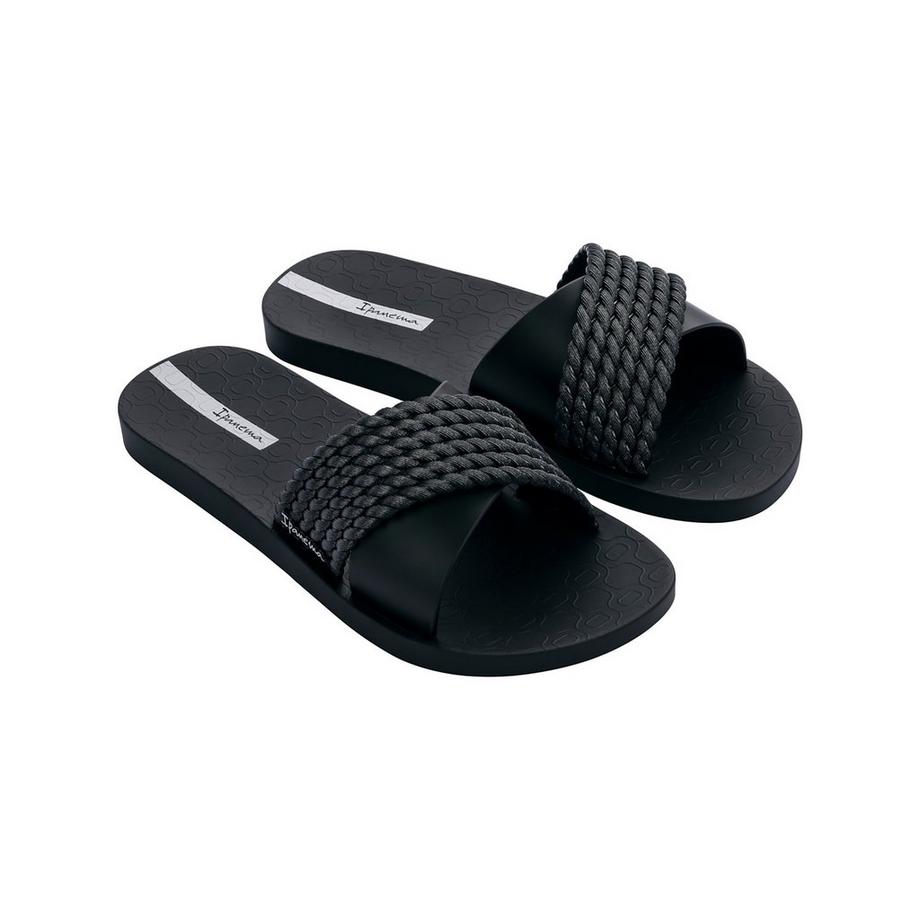 Tongs