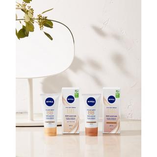 NIVEA  Crema del giorno BB chiara 5in1 FP 15 