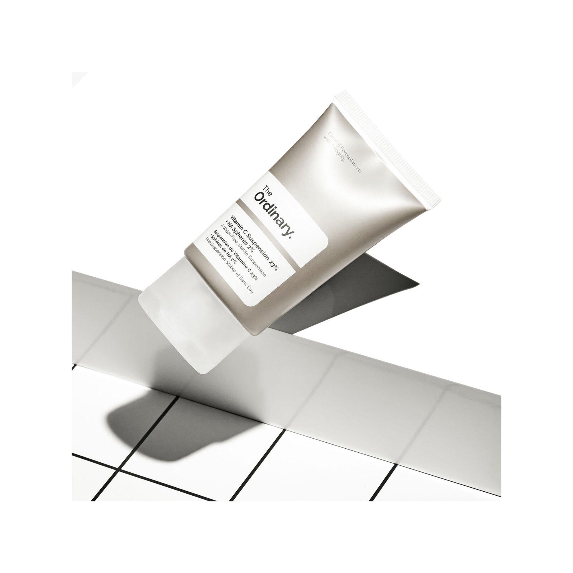 THE ORDINARY Sospensione di Vitamina C + Sfere di HA  