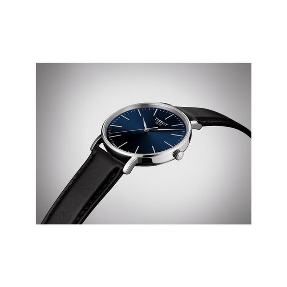 TISSOT EVERYTIME Analoguhr 