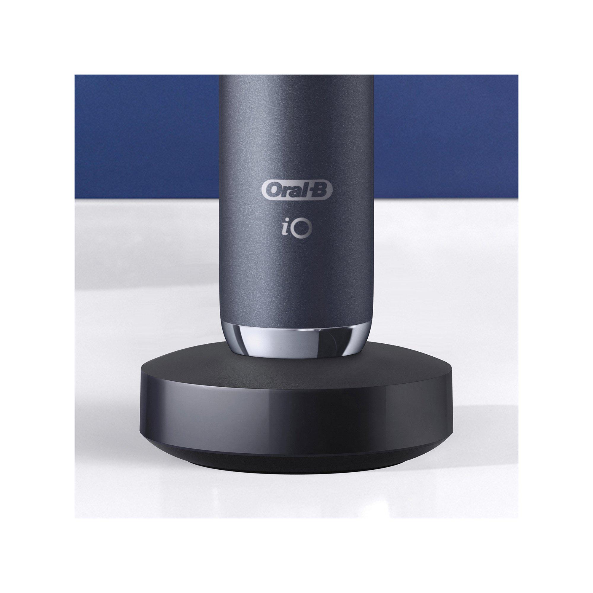 Oral-B Oral-B spazzolino elettrico IO SERIES 9N ONYX JAS22 