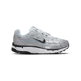 NIKE Wmns Wmns P-6000 Sneakers, basses 