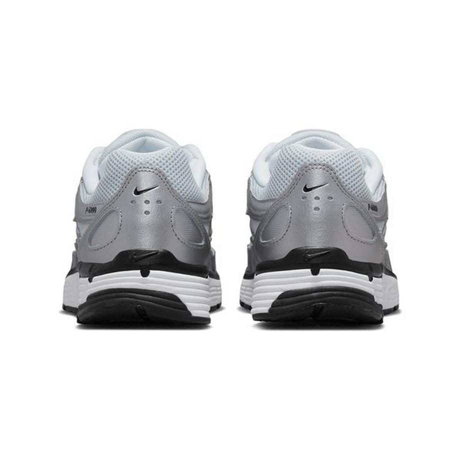 NIKE Wmns Wmns P-6000 Sneakers basse 