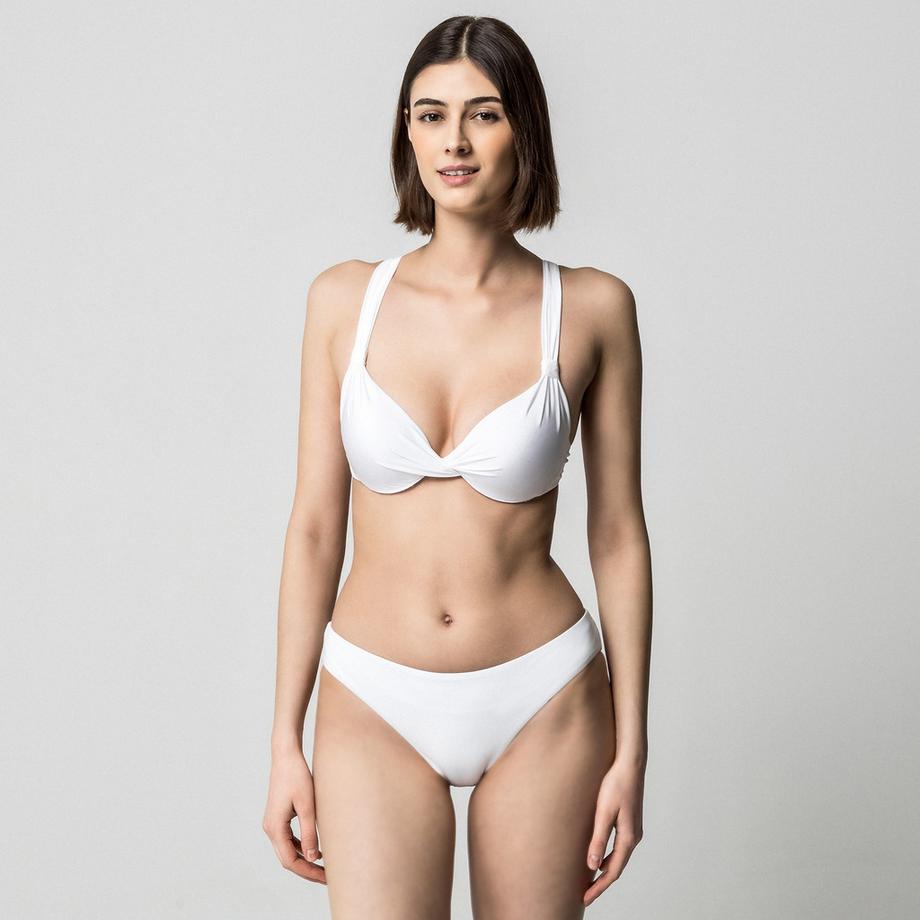 Bikini pezzo sotto