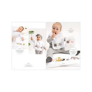 RICO-Design Stickbuch We are Family Libro di ricamo Siamo una famiglia 