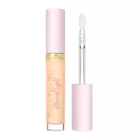 Too Faced  Born This Way Ethereal Light Concealer - Correttore BUTTERCUP