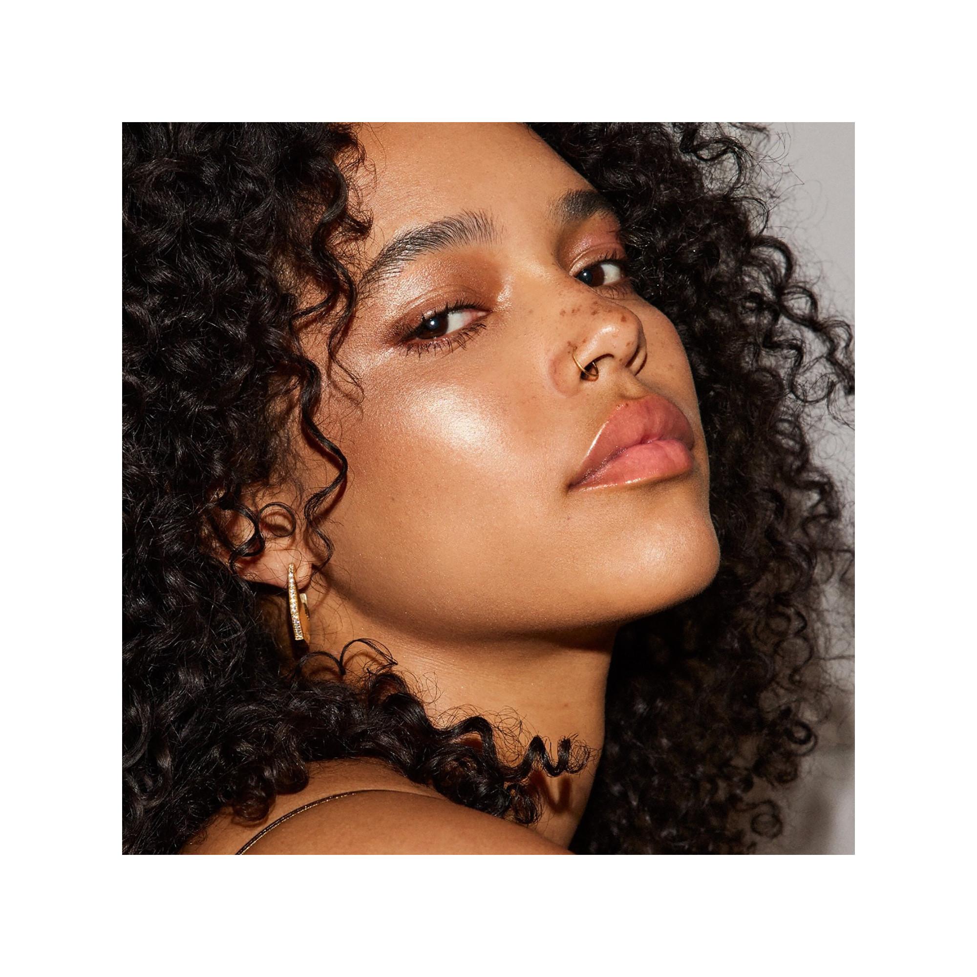 Fenty Beauty By Rihanna Gloss Bomb Universal Lip Luminizer Lipgloss für schöne Lippen 