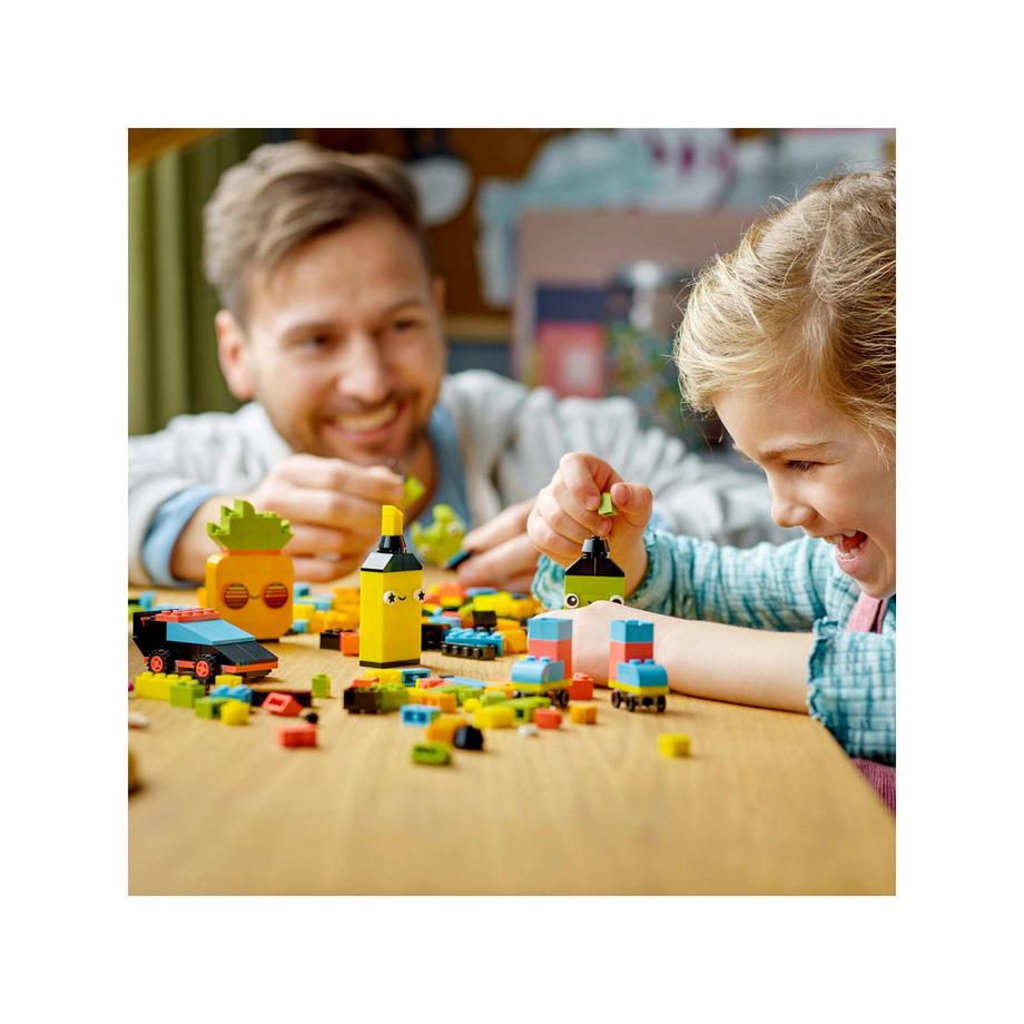 LEGO®  11027 Divertimento creativo - Neon 