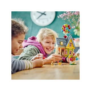 LEGO®  43217 Carls Haus aus „Oben“ 