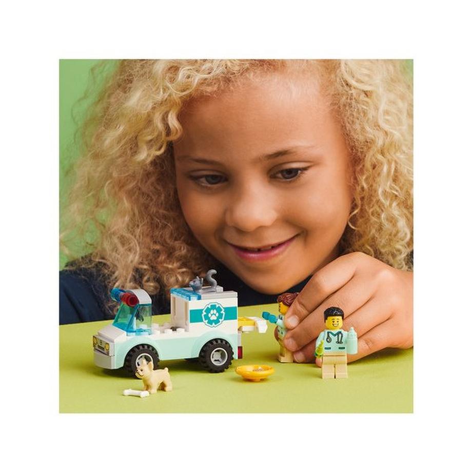 LEGO®  60382 L'intervention du véhicule vétérinaire 