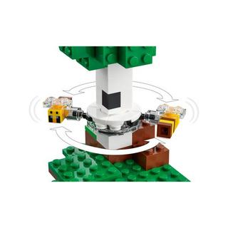 LEGO®  21241 Il cottage dell’ape 