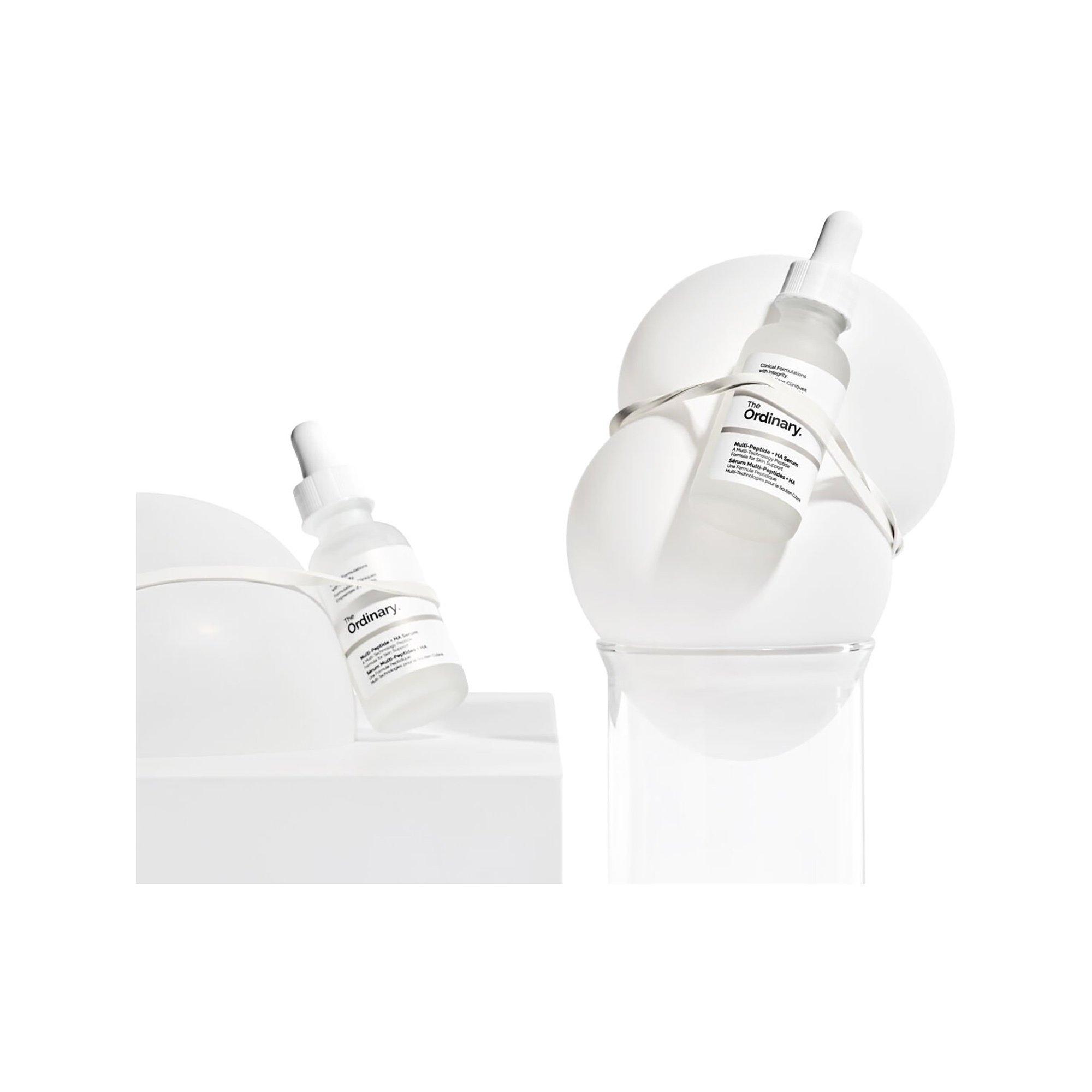 THE ORDINARY  Siero multi-peptidi + HA - Siero anti-age 