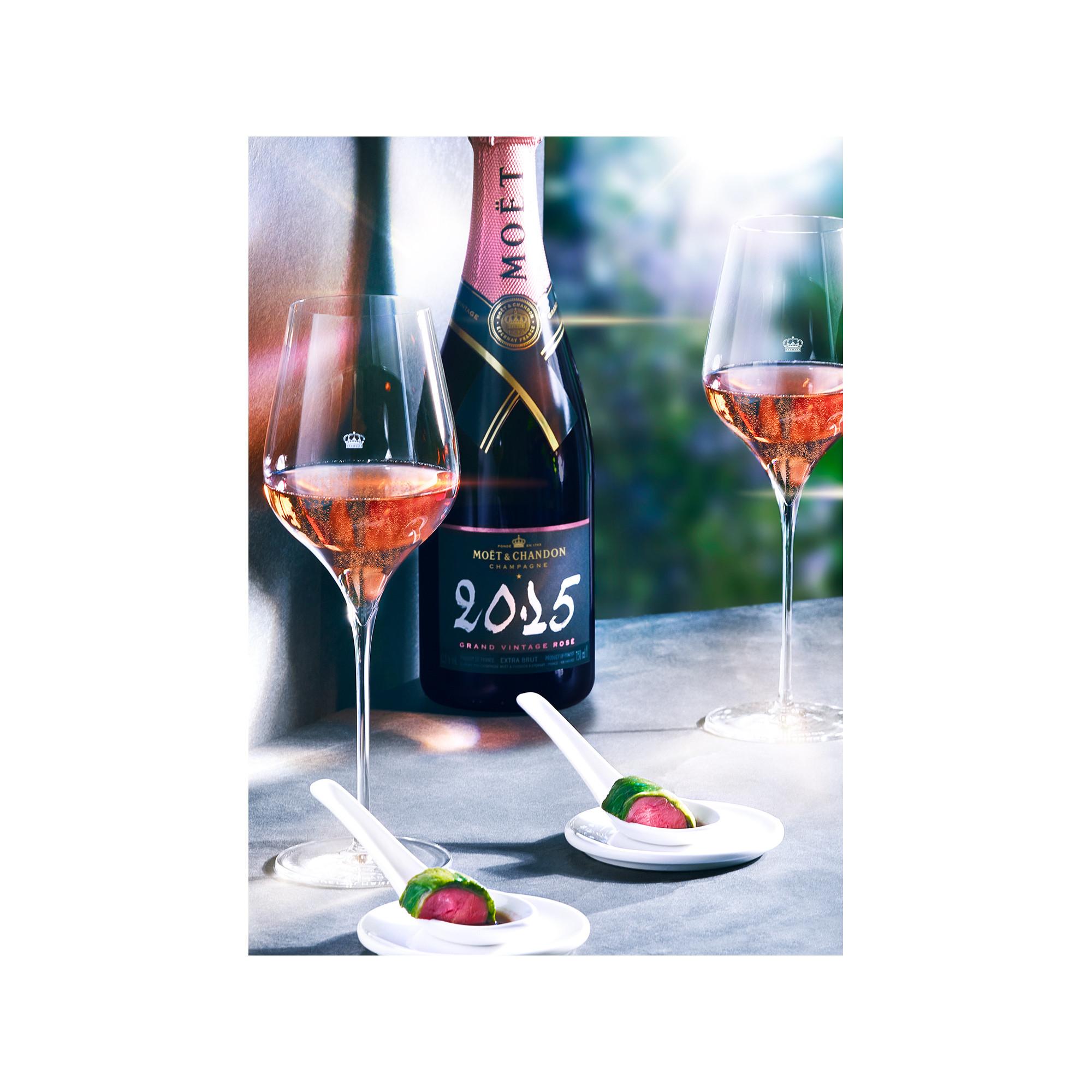 Moët & Chandon Grand Vintage Rosé 2015, Giftbox, Champagne AOP  