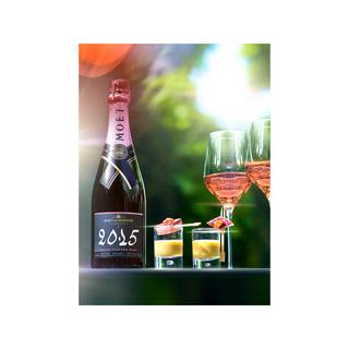 Moët & Chandon Grand Vintage Rosé 2015, Giftbox, Champagne AOP  