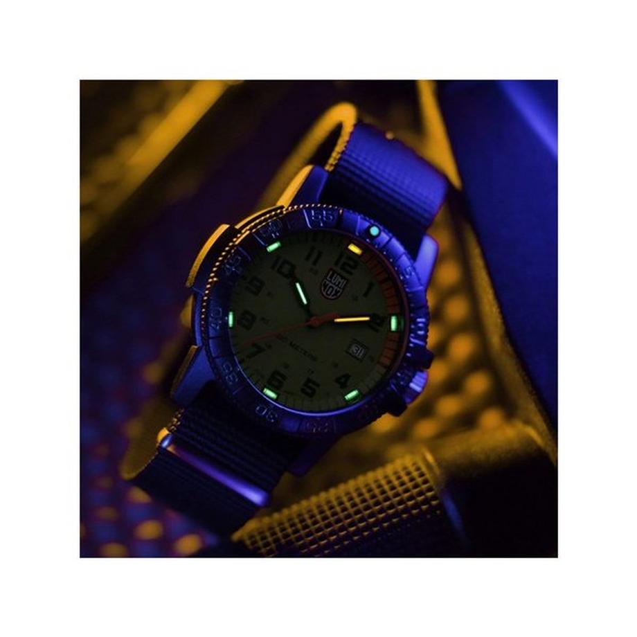 Luminox SEA Turtle Giant Orologio analogico 