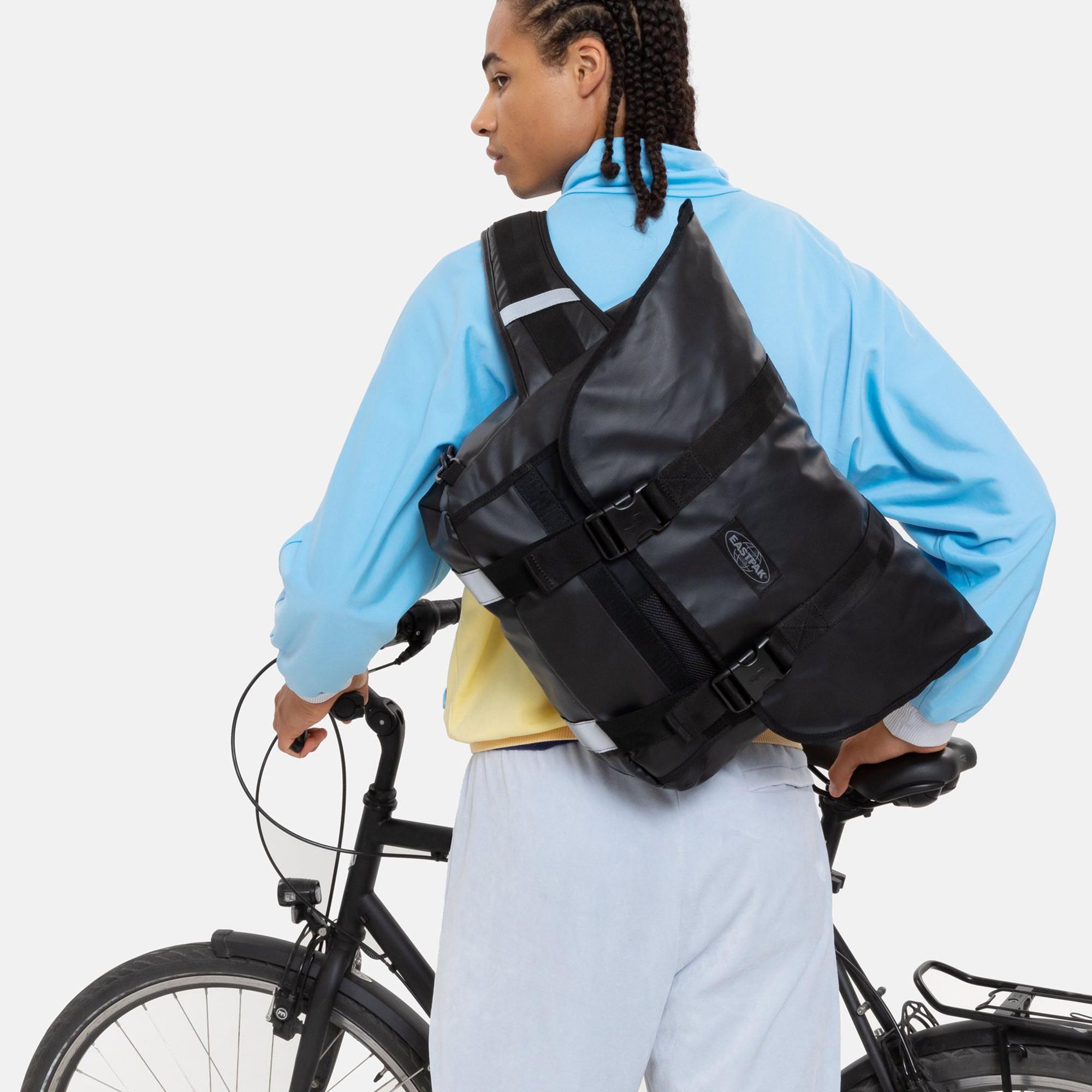 Eastpak Schultertasche Messer Bike 