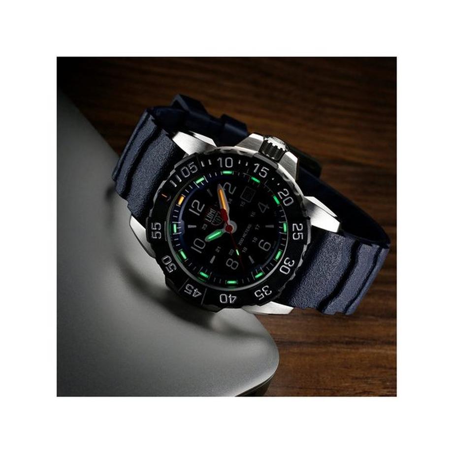 Luminox Navy SEAL Analoguhr 
