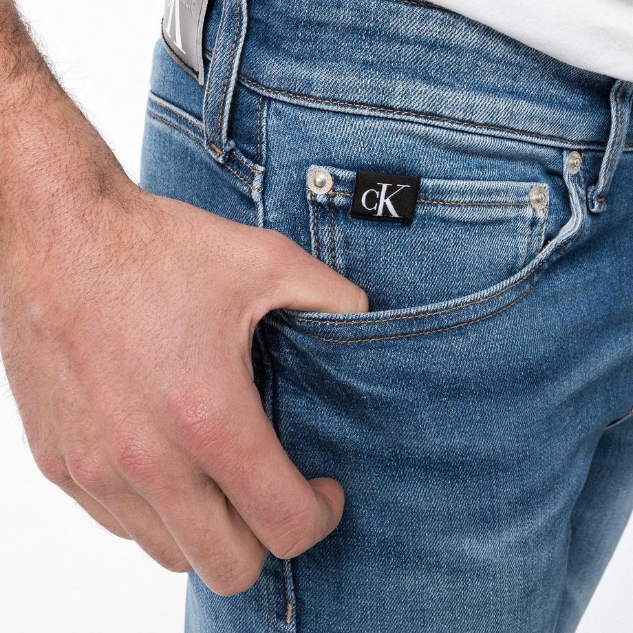 Calvin Klein Jeans Slim Fit Jeans  