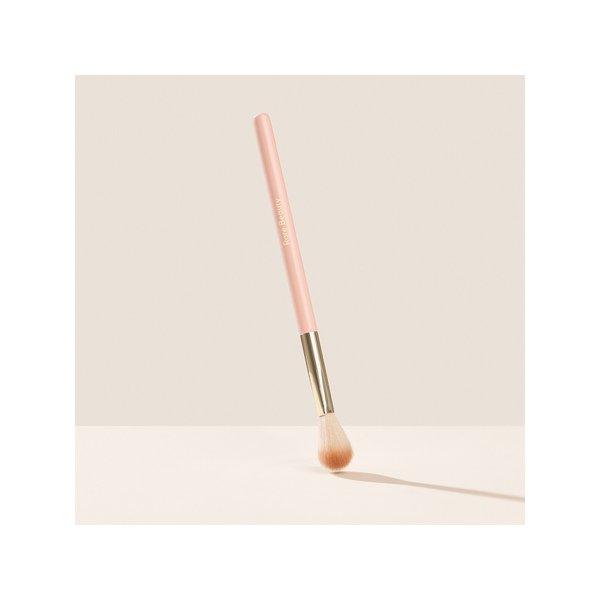 RARE BEAUTY  Positive Light Silky Touch Precision - Highlighter-Pinsel  