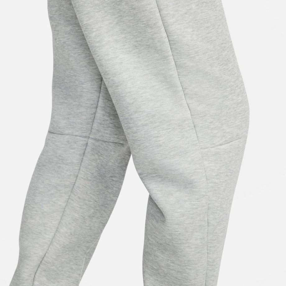 NIKE TECH Pantalon de survêtement 