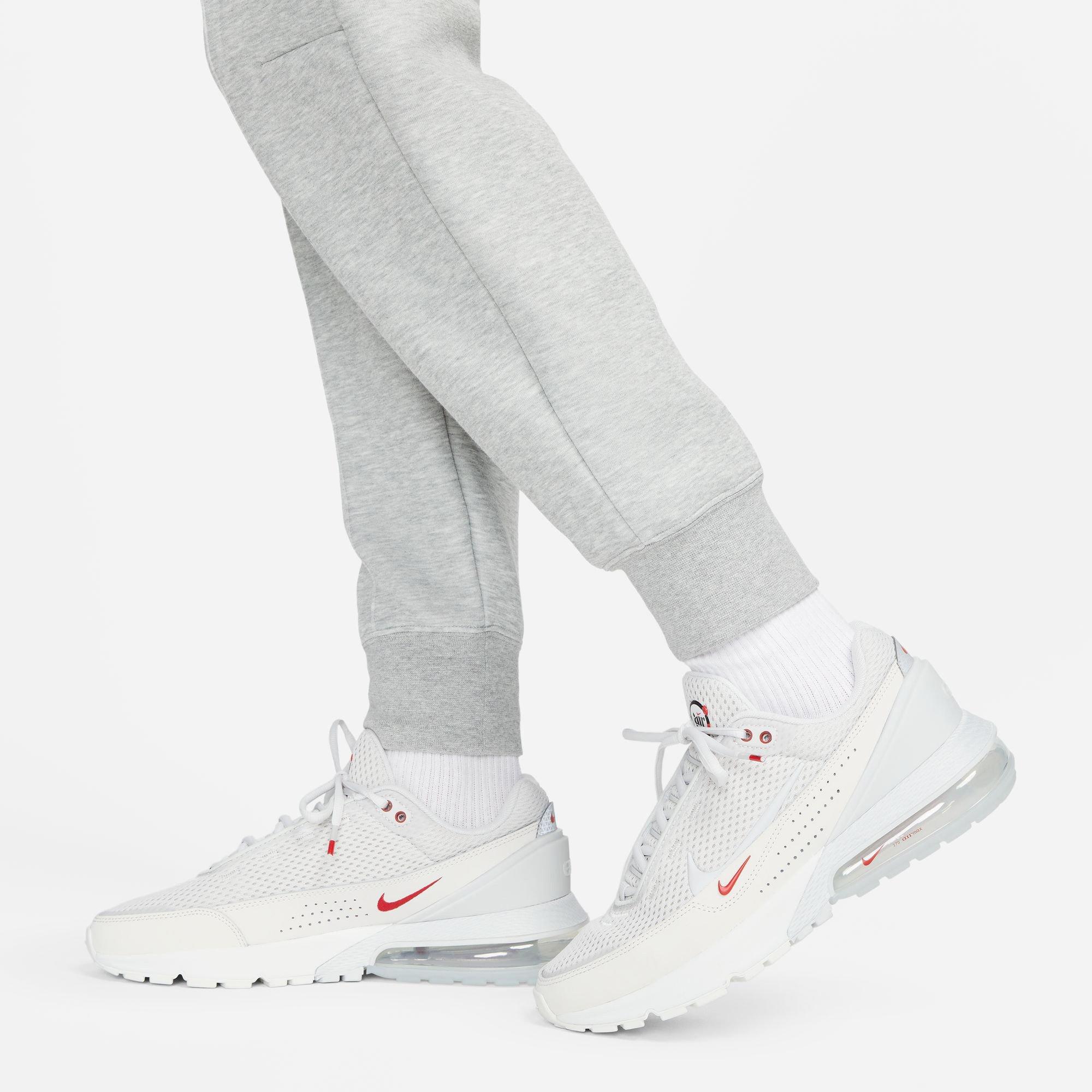 NIKE TECH Pantalon de survêtement 
