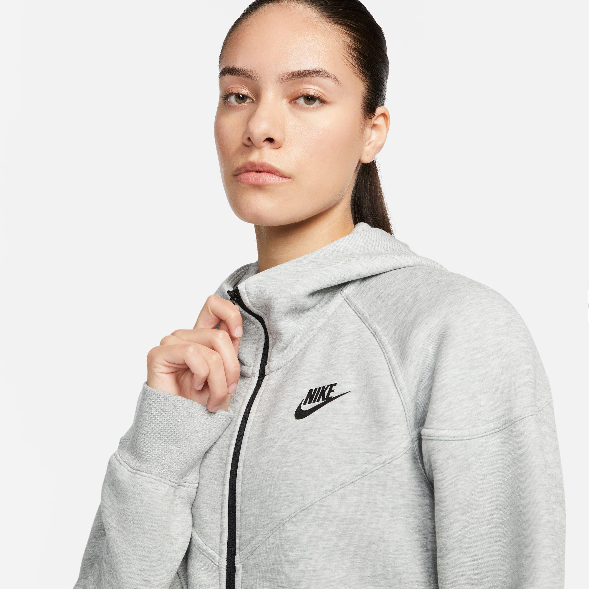NIKE TECH Sweatjacke mit Kapuze 