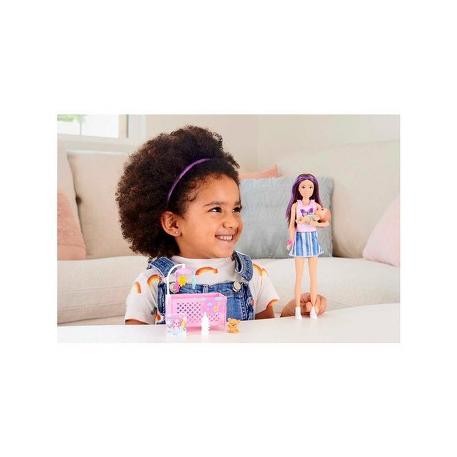 Barbie  Skipper Baby-Sitter-Coffret poupée et accessoires 