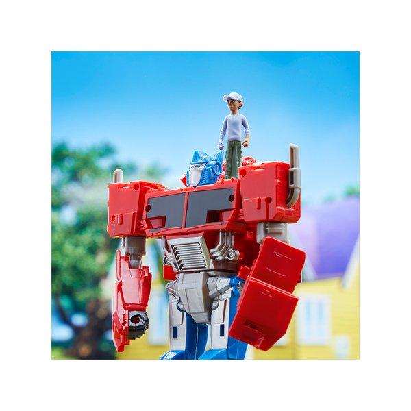 TRANSFORMERS  EarthSpark Spin Changer Optimus Prime et Robby Malto Figure 