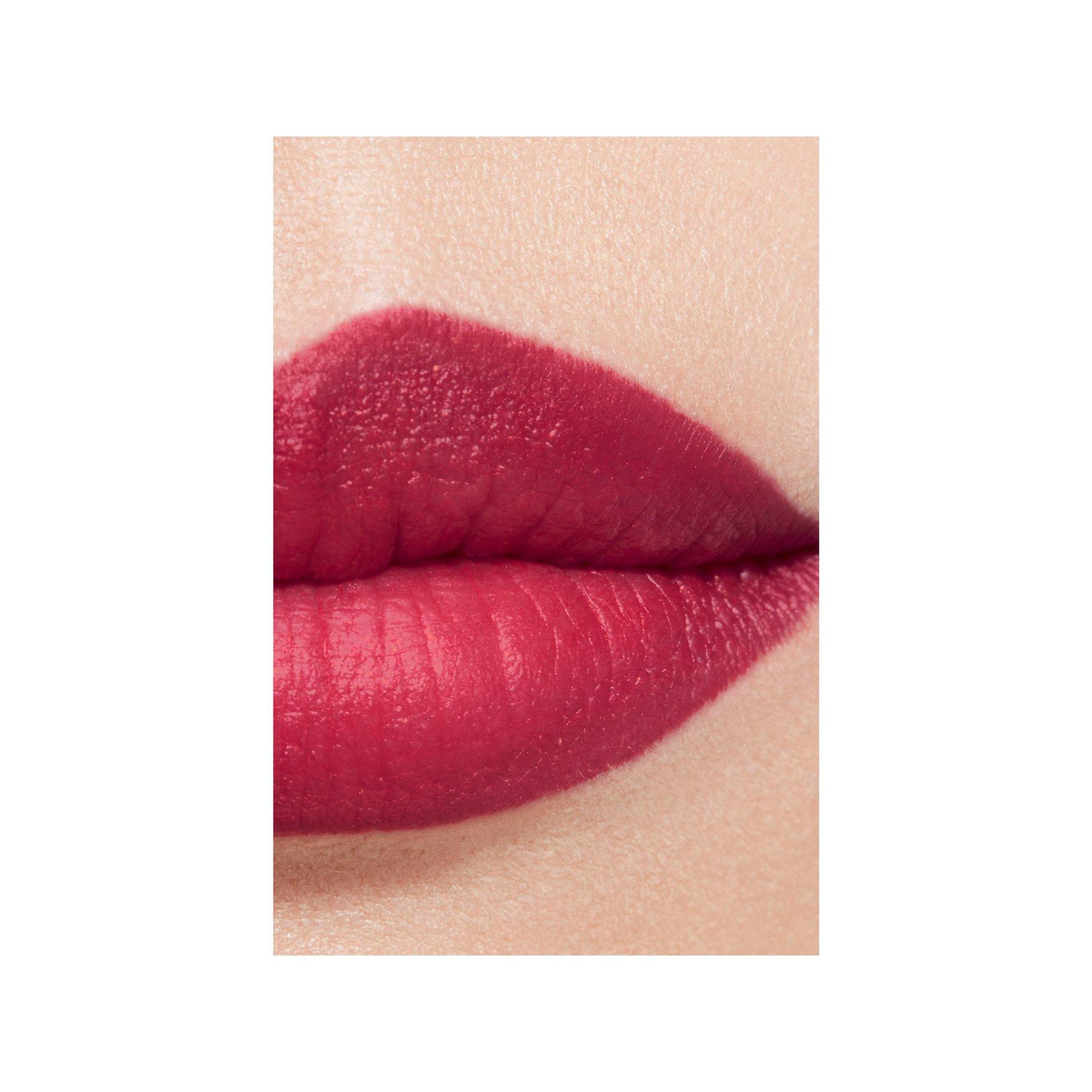 CHANEL ROUGE ALLURE VELVET IL ROSSETTO VELLUTATO LUMINOSO 