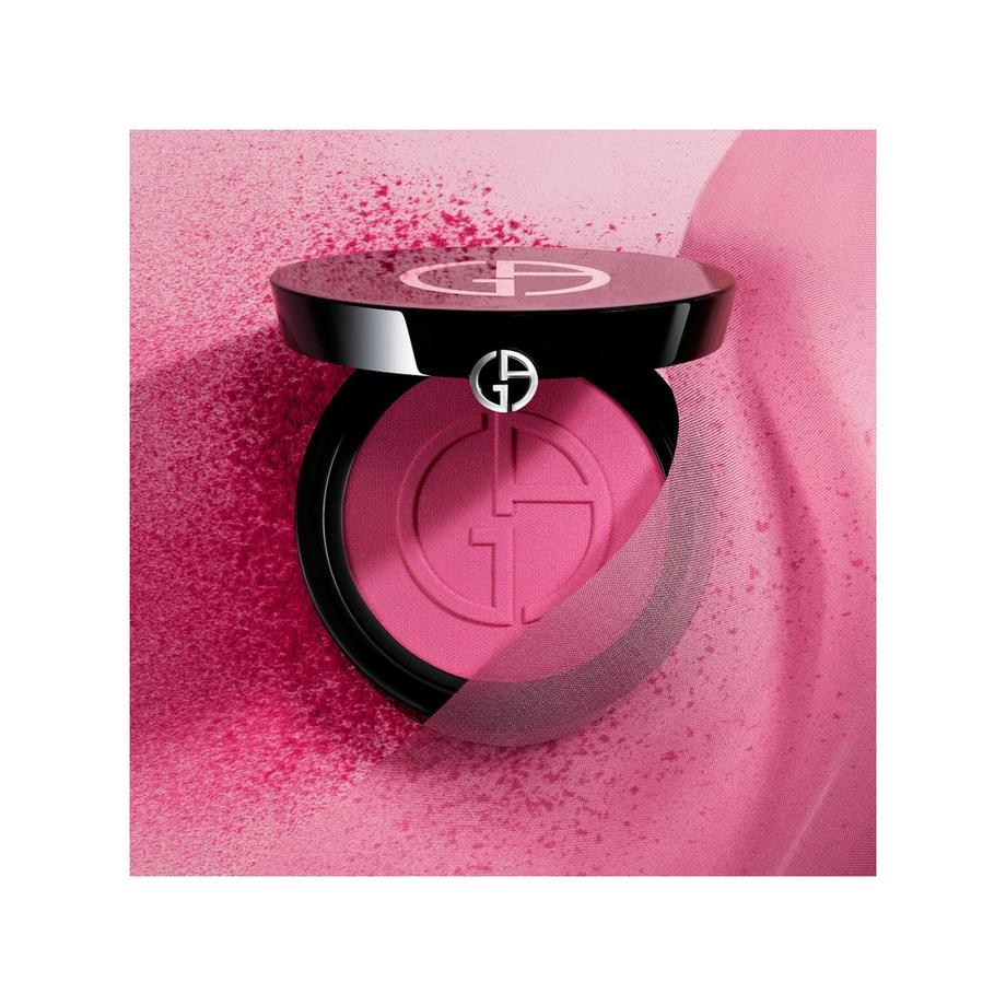 ARMANI  Luminous Silk Glow Blush 