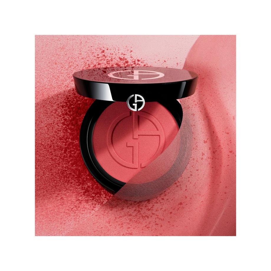 ARMANI  Luminous Silk Glow Blush  