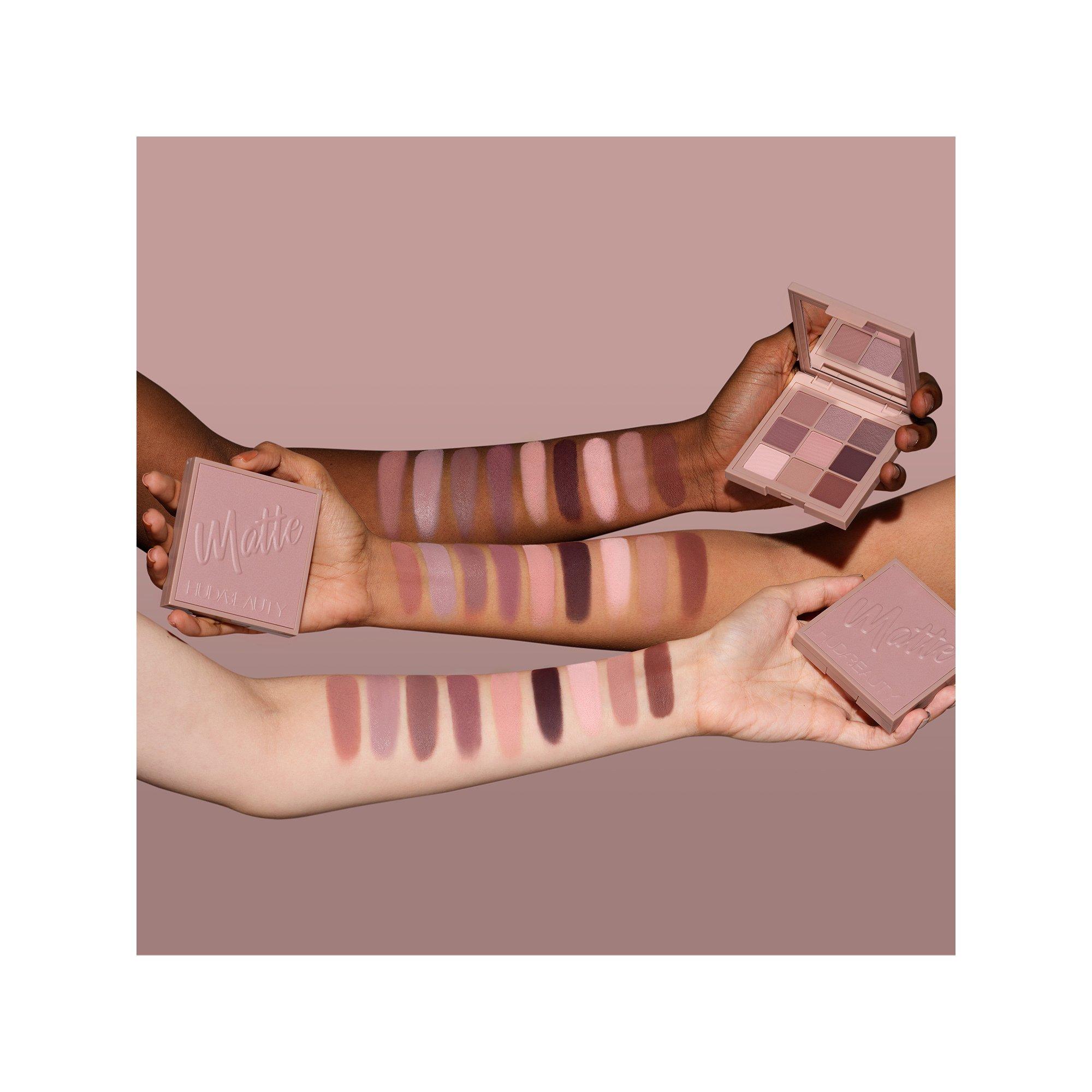 Huda Beauty  Matte Obsessions - Palette di ombretti 