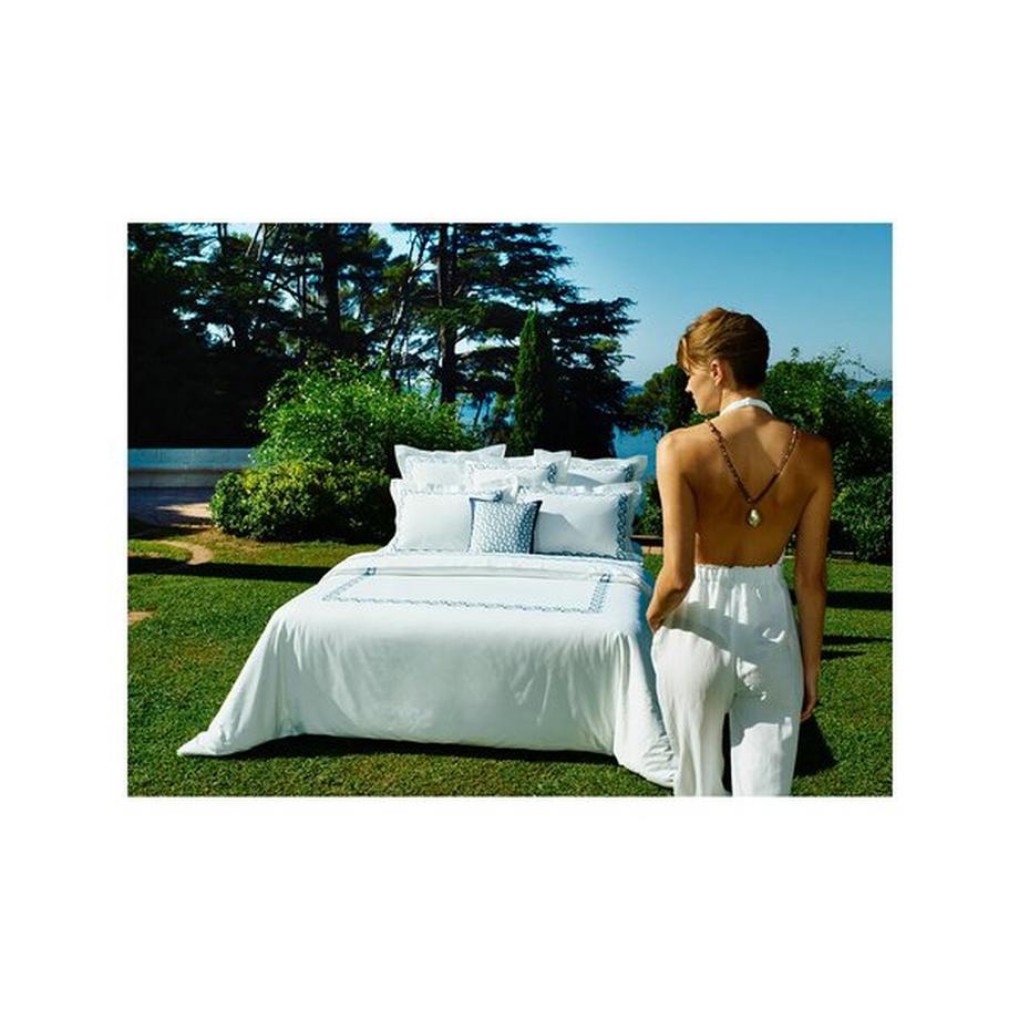 Yves Delorme Taormina Housse de couette à anneaux brodés  