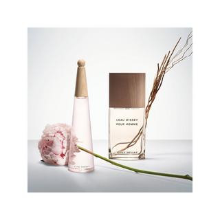 ISSEY MIYAKE   L'Eau d'Issey Pivoine, Eau De Toilette Intense 