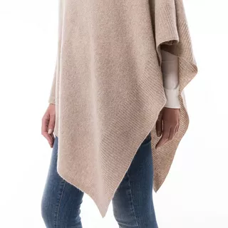 Manor Woman  Poncho 