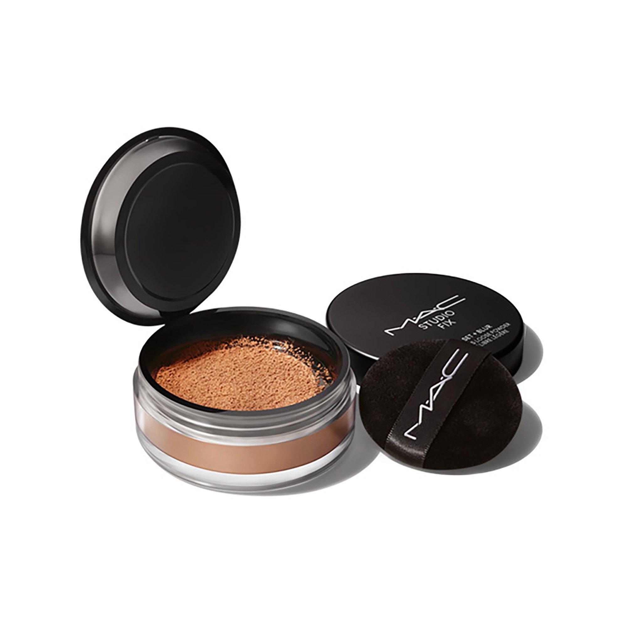 MAC Cosmetics  Studio Fix Weightless Loose Powder 